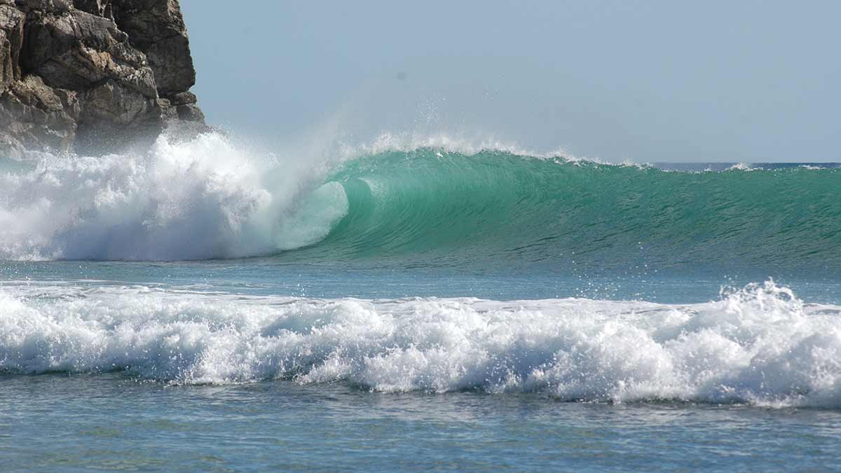 Incredible Barrel At Barranco Beach