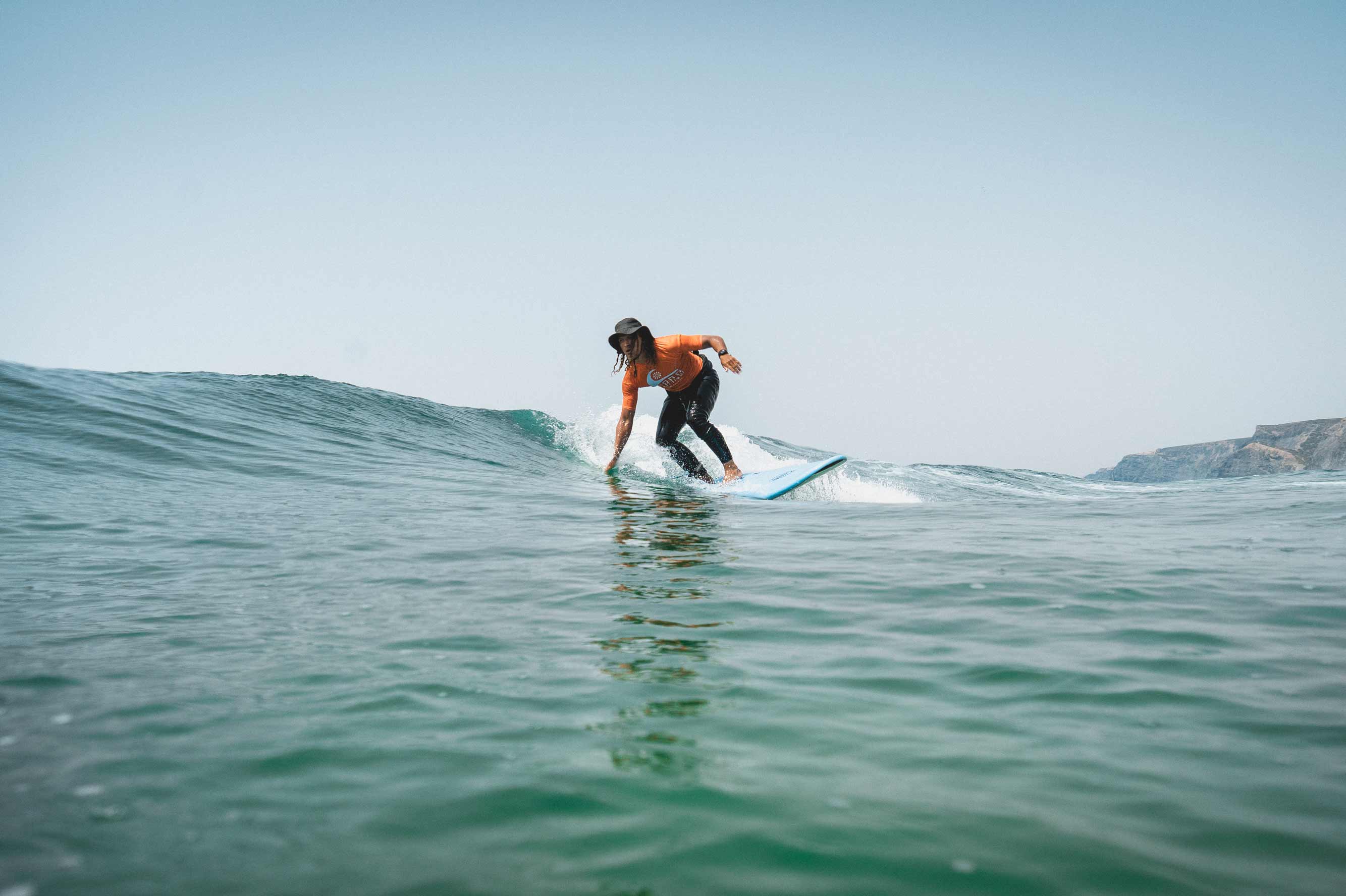 Good Feeling Surf School Raposeira Surfer Welle Board